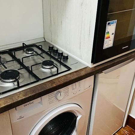 Appartement Garsoniera Centru Pietonal à Târgu Jiu Extérieur photo